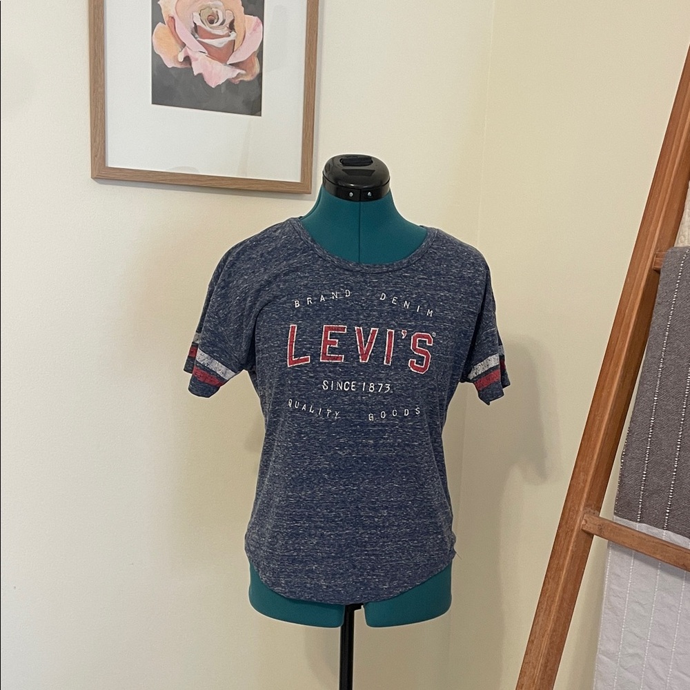 Levi's Heathered Navy Graphic Tee